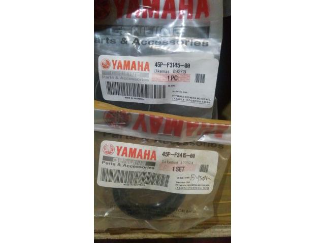 Oil Seal Shock Depan Byson