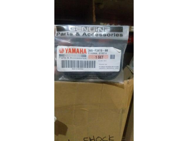 Oil Seal Shock Depan Rx King