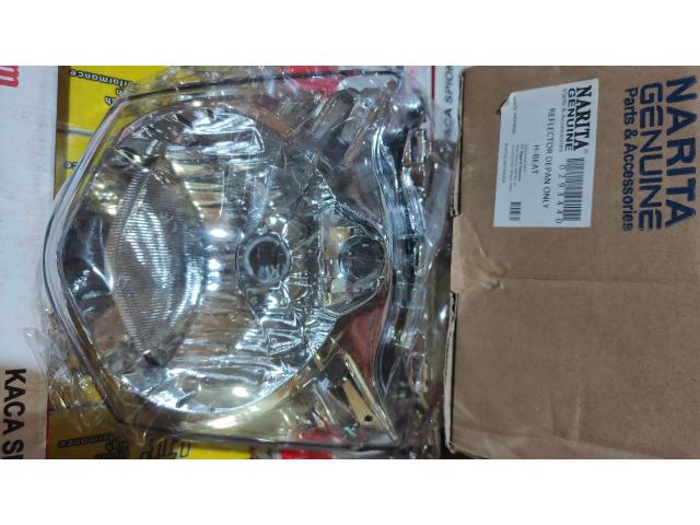 Beat Karbu Reflektor Lampu Depan