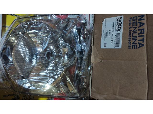 Beat Karbu Reflektor Lampu Depan