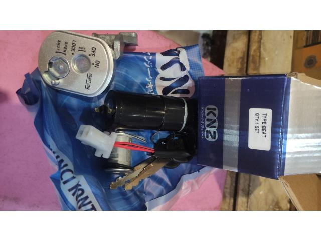 Kunci Kontak Set Beat Karbu Merk KNZ