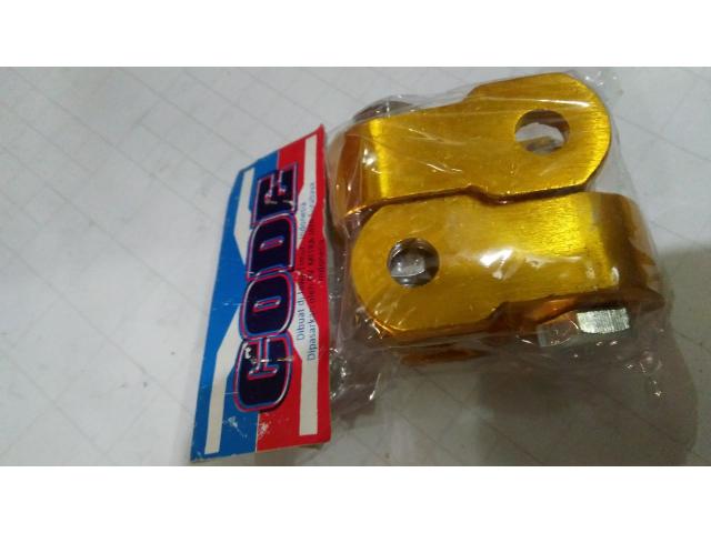 Sambungan Shock Belakang Motor Bebek