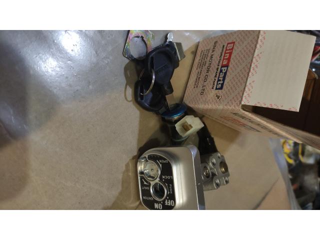 Kunci Kontak Revo Absolute Merk BinaPart