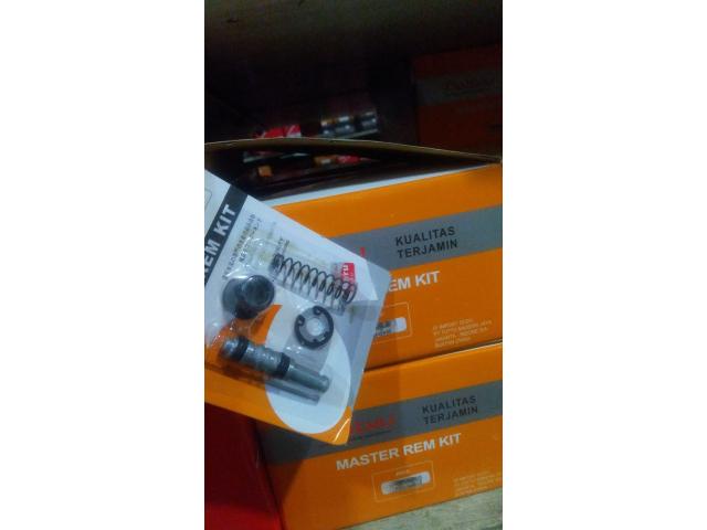 Master Rem Kit Depan Revo Absolute