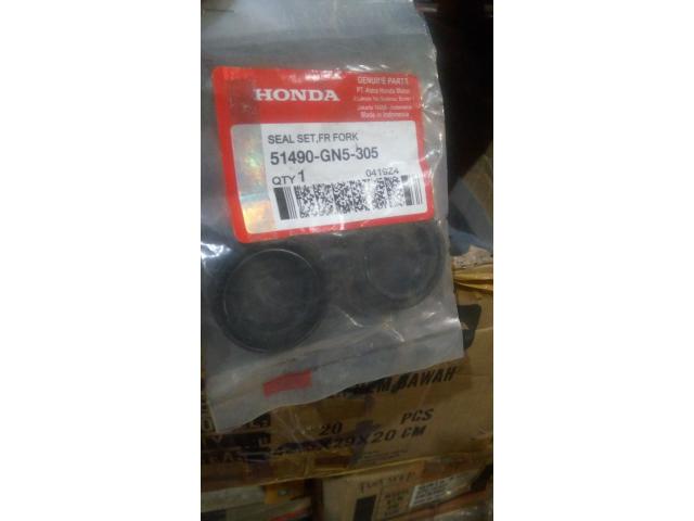 Oil Seal Shock Depan Supra