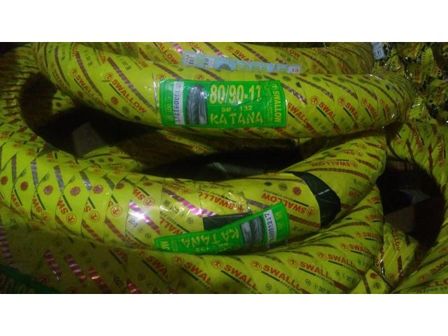 80/90-17 Swallow Katana Ban Luar