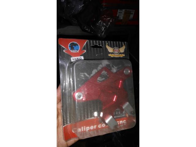 Tutup Kaliper Vario