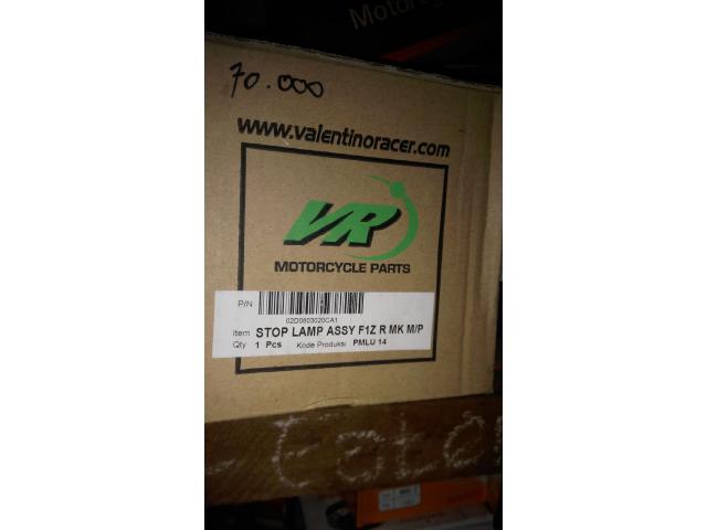 Lampu Belakang F1ZR