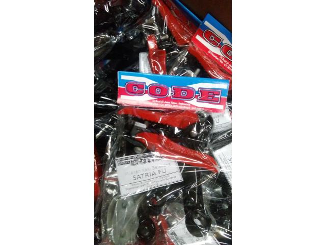 Satria FU Injakan Kaki Belakang