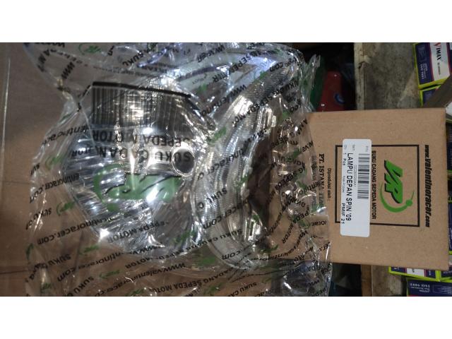 Lampu Depan Suzuki Spin