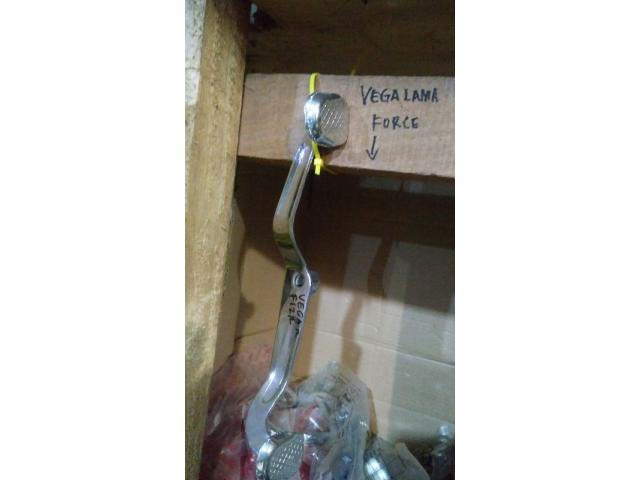 Pedal Persneleng Vega