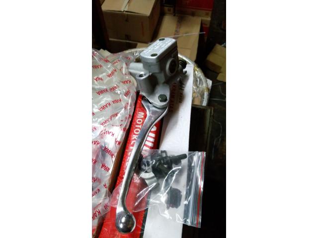 Revo Absolute Master Rem Atas + Handel